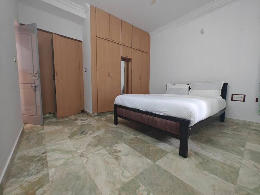 Waterfall Villa - 4Bhk ไมซอร์ ภายนอก รูปภาพ